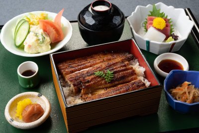 うな重始めました