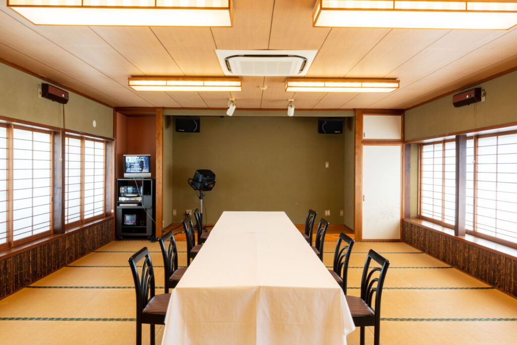 中広間　せせらぎの間　27畳